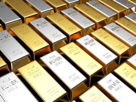 金银比 14 年首破 50！高盛喊出反手做多，白银市场狂热与分歧交织